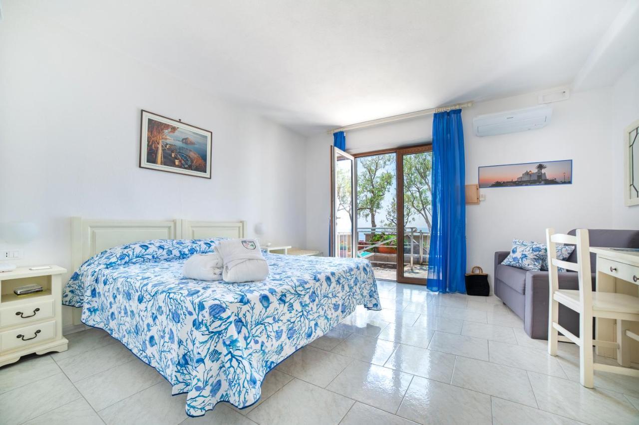 Punta Chiarito Resort Forio  Exterior photo